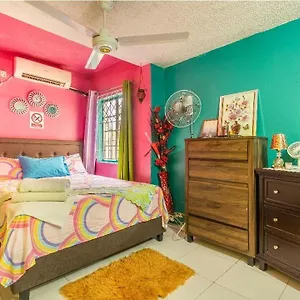  Homestay Colorful Private Oasis